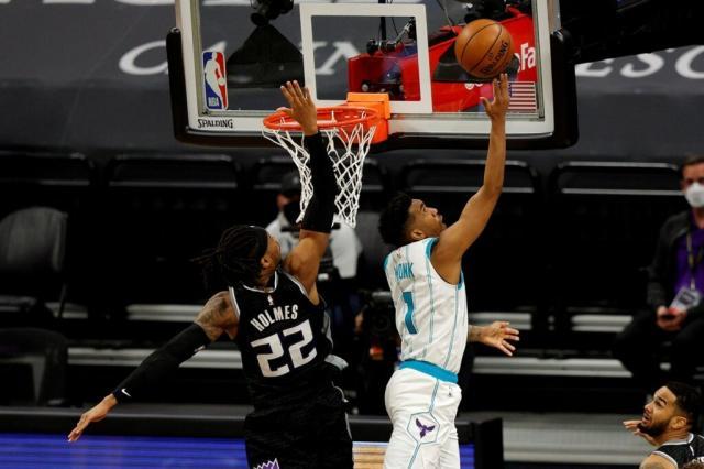 九游娱乐-70秒领先8分两罚一掷怎么输?国王打出完美教学局